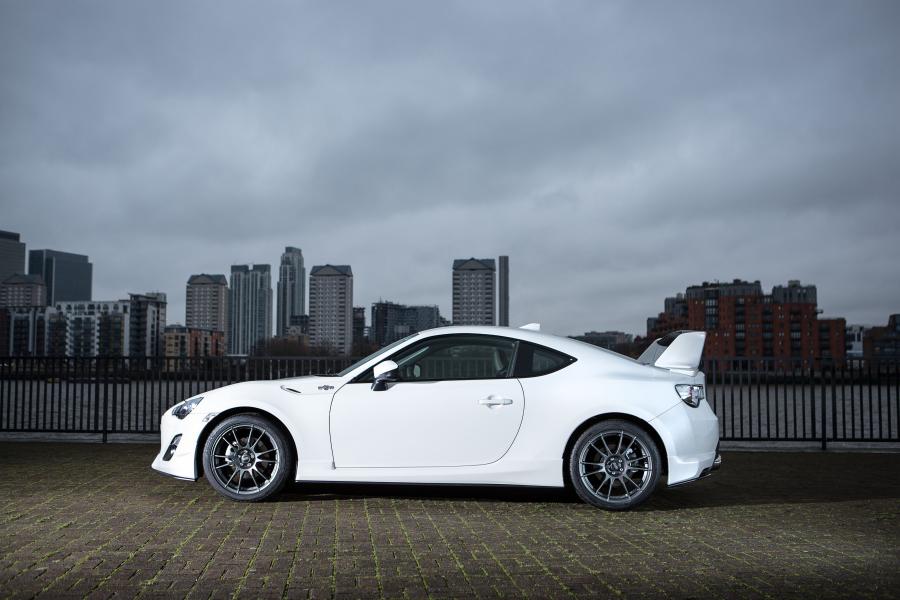  Toyota GT 86 Aero 2014 года  (фото 13 из 13)